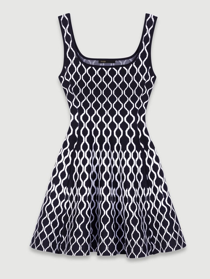 Short patterned knit dress